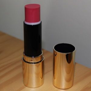 Antoinette Blusher by Qveen Studio